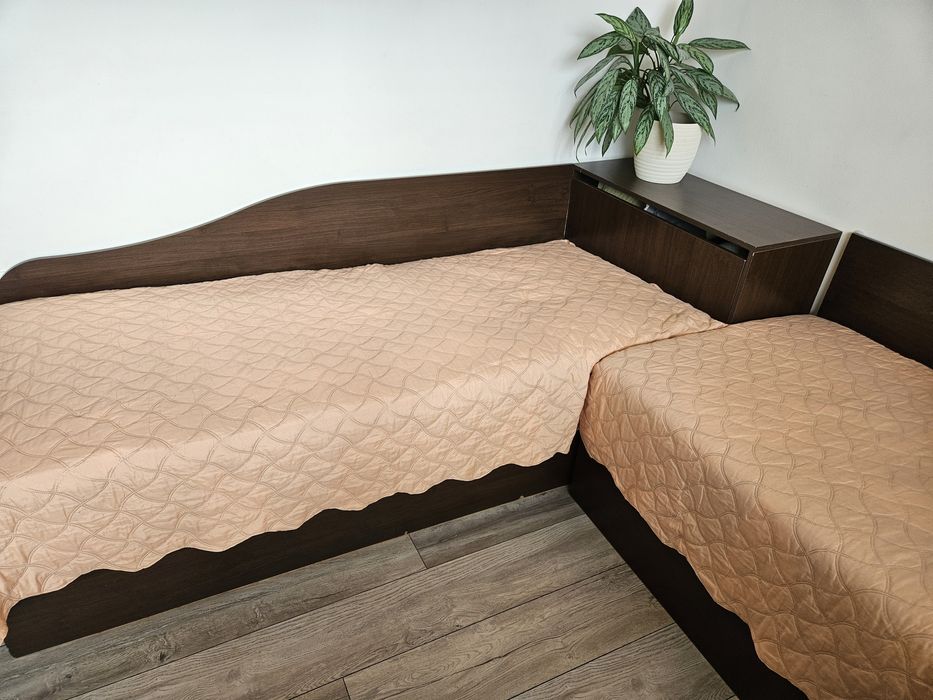 Ъглови легла с ракла и повдигащ механизъм