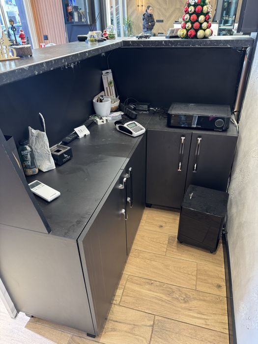 Мебели-Рецепция за салон