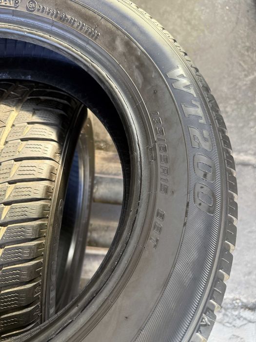 2x Anvelope iarna 185/65 r15 M+S - Sumitomo WT200