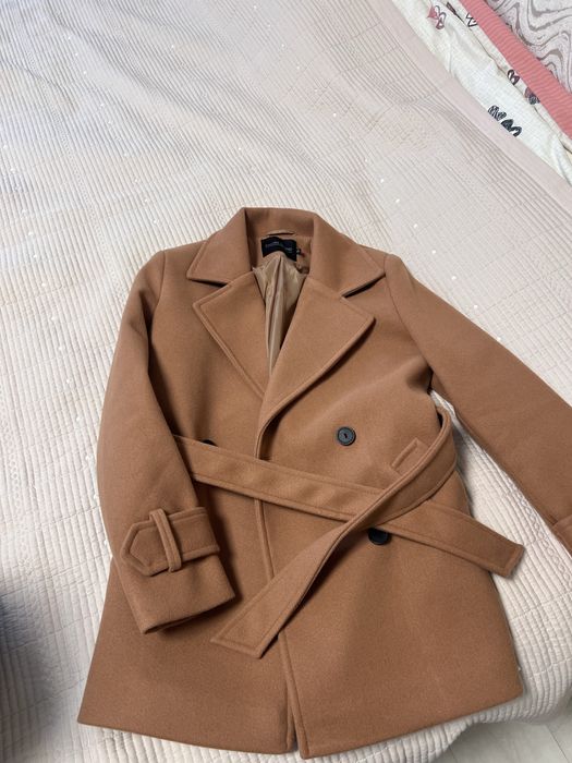 Продам полупальто