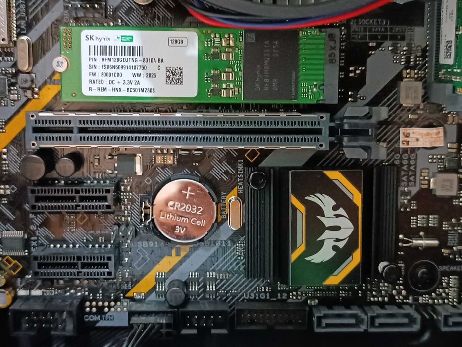 Продам компьютер или обмен на колонки S90 CPU i5-8400 ОЗУ 8GB, SSD 128