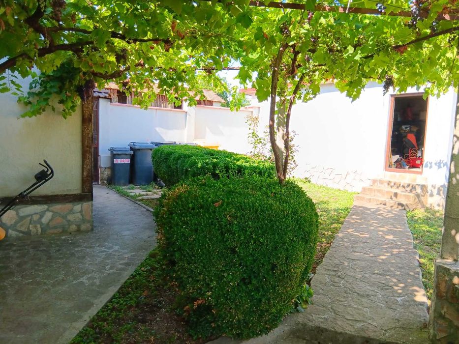 Продава се Къща в Варна, Христо Ботев - 80 кв.м за 2250 €/кв.м - Снимка #1