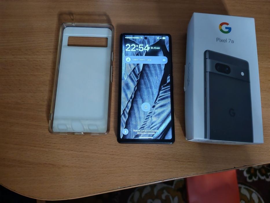 Продам смартфон Pixel 7a