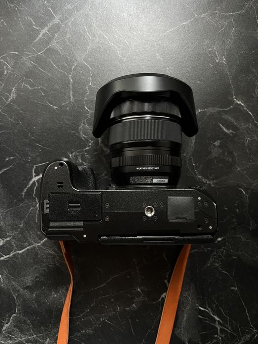 Продам камеру Fujifilm X-H1