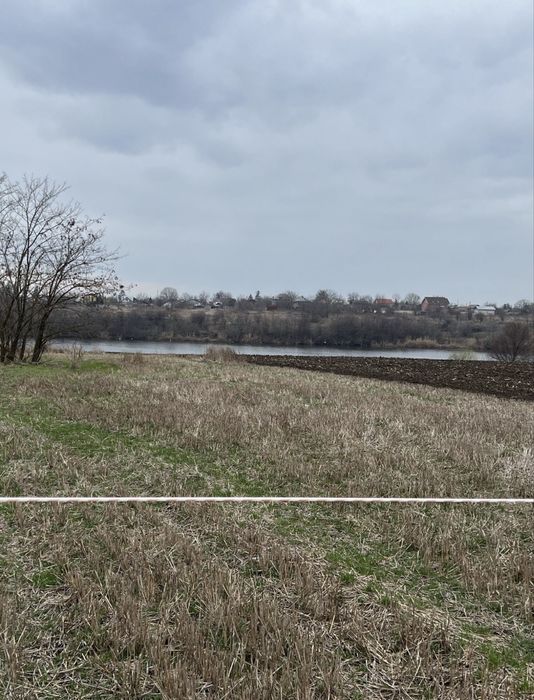 Teren la lac Caciulati Balta palatului