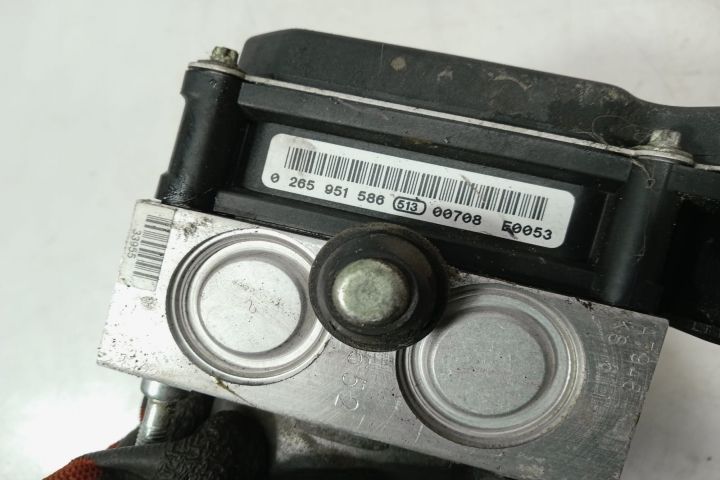 Pompa abs 0265951586 27536sc021 Subaru Forester 2  [din 2002 pana  2005] seria