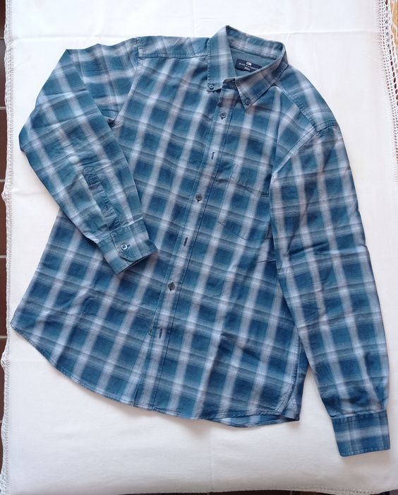 Мъжки ризи и блузи размер S и M