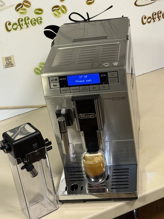 Кафемашина кафе автомат delonghi Primadonna XS с гаранция