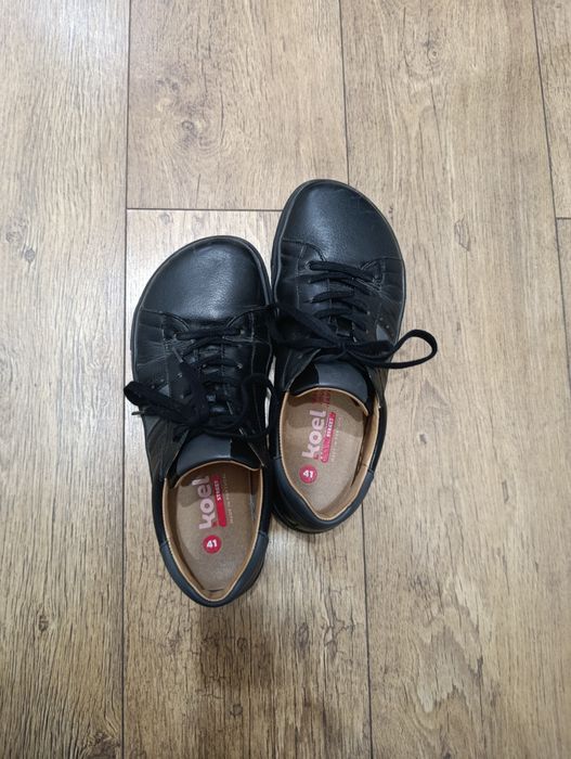 Продам кроссовки кожаные Koel barefoot Нидерланды