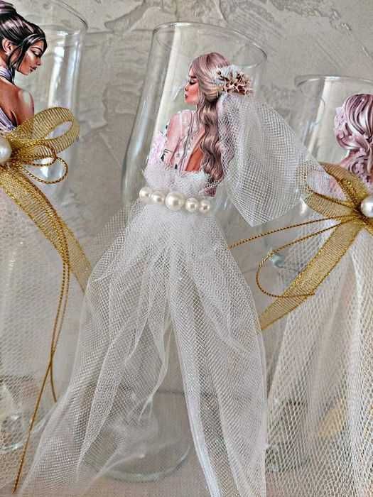 Чаши за моминско парти