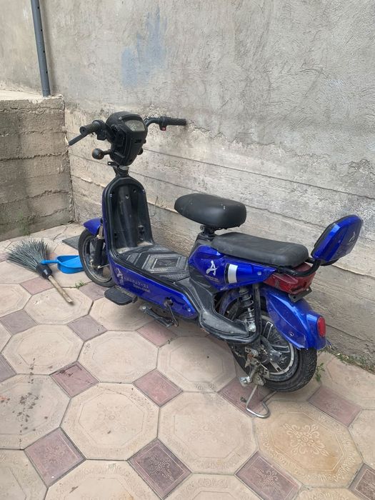 Скутер аманат х5 14днюм