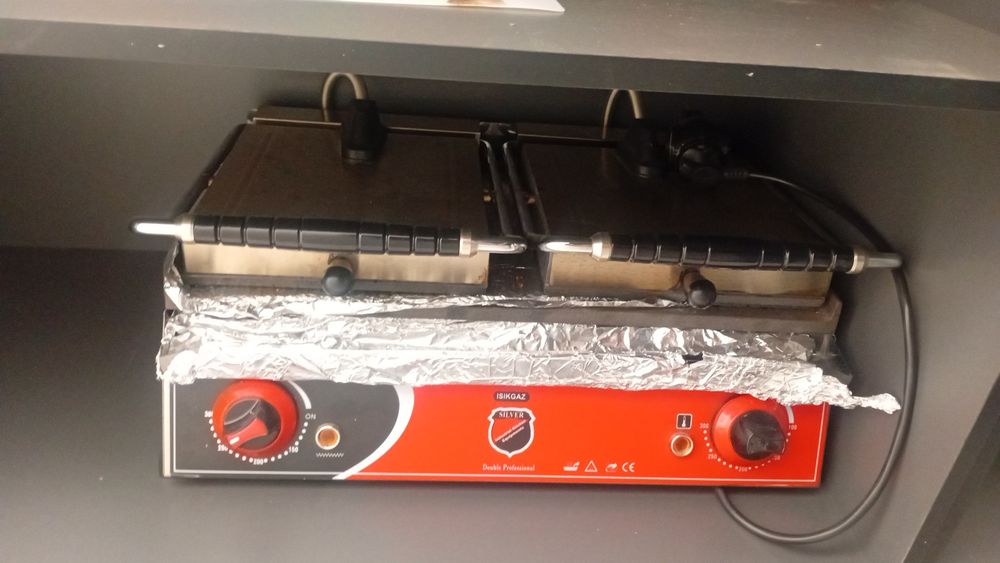 Fast food apparatlari sotiladi