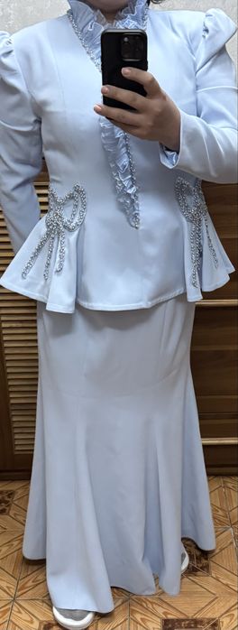 Продам шикарное платье