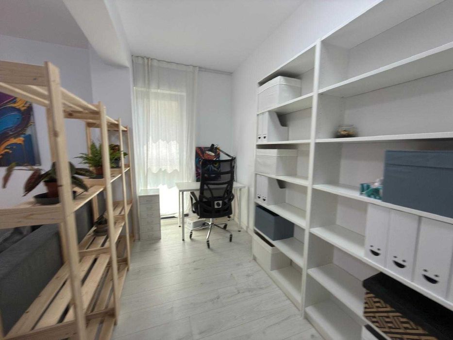 Inchiriere 2 camere bloc nou, parter cu terasa si gradina, zona N Grigorescu