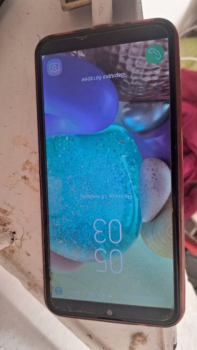 Samsung A 71 androit xitoy varyanti.