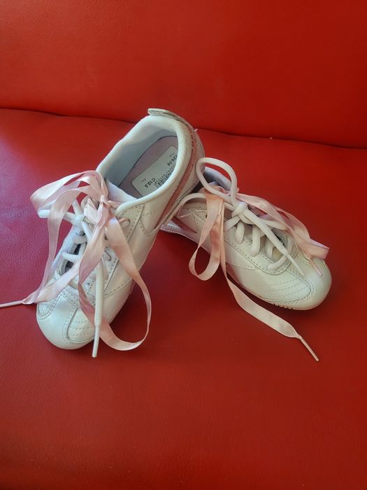 Маратонки reebok нови