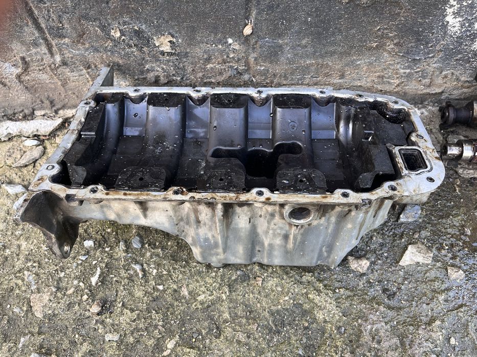 Поддон двигателя Шевроле Круз 1.8 F18D4