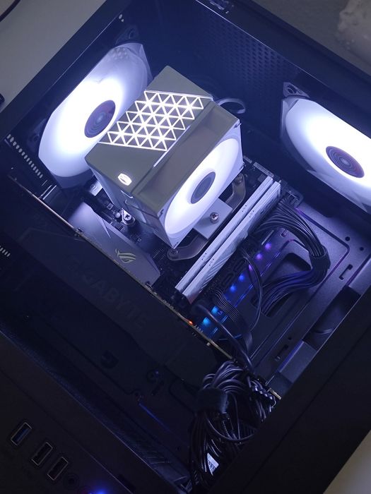 Мощный компьютер 12 ядер, видеокарта RTX