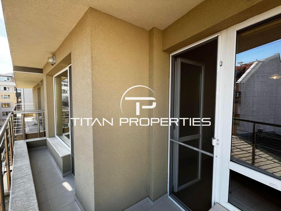 Тристаен апартамент за продажба в кв. Кършияка