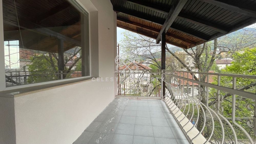 Дава се под наем Двустаен апартамент в София, Драгалевци - 130 кв.м за 815.49 € - Снимка #6