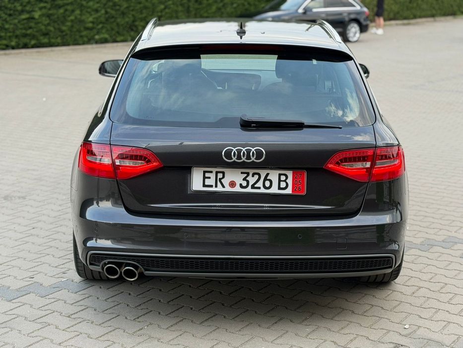 Audi a4 sline 2,0 d 177 cp