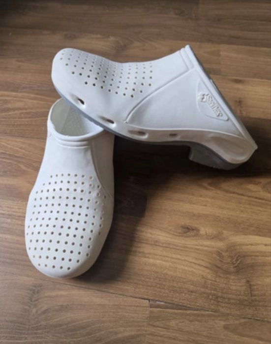 Saboti medicali Saniflex autoclavabili