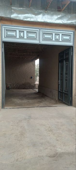 UY sotiladi narxi 600mln 6 sotik yer va 5 sotik boğ