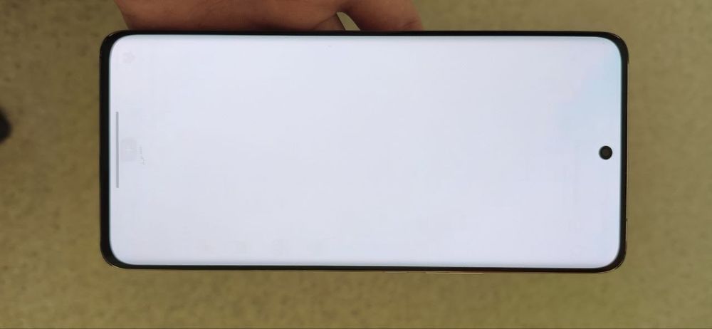 Honor X9b с документами