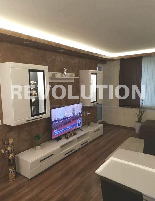 Дава се под наем Двустаен апартамент в Варна, Кайсиева градина - 60 кв.м за 500 € - Снимка #4