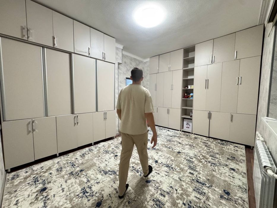 Срочно продаётся большая квартира метро Шахристан