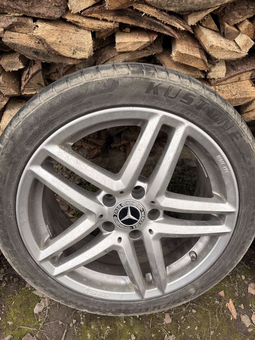 Mercedes Джанти и Гуми 17 цола