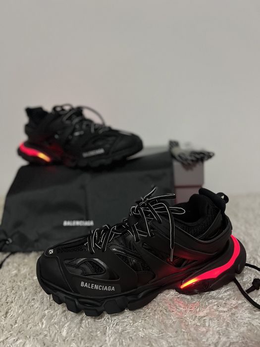 Balenciaga Track Led,noi cu cutie+toate accesoriile