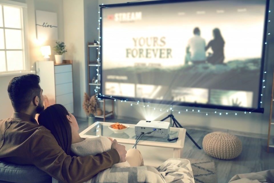 Аренда проектора, прокат проекторов  4К