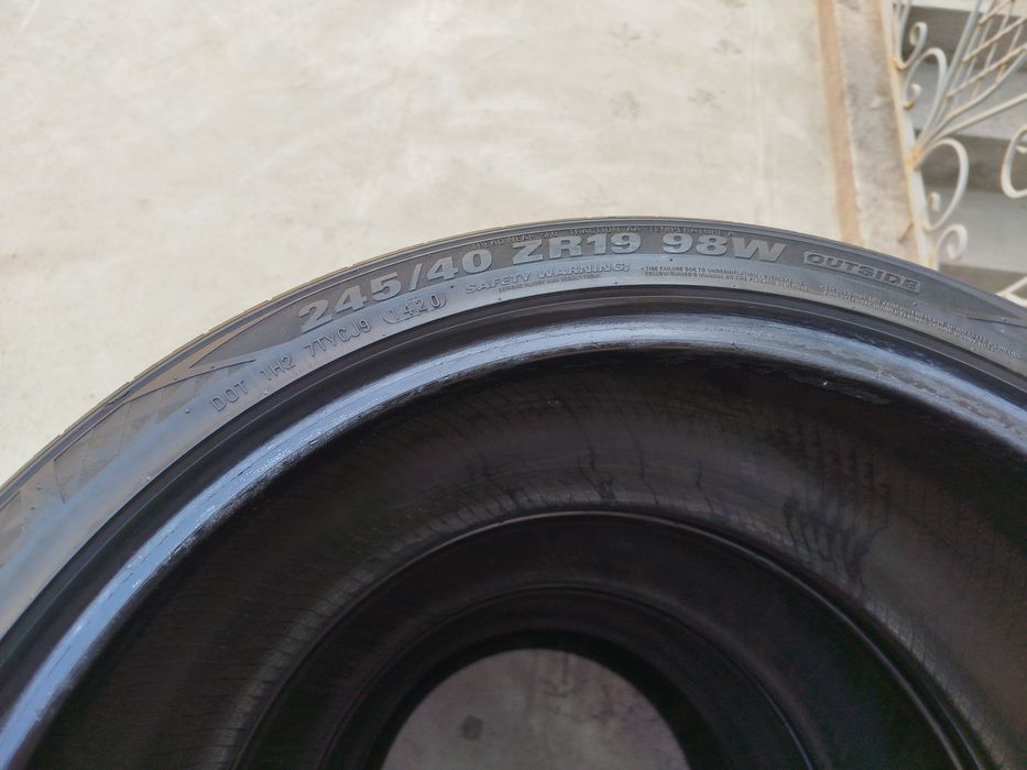245 40 R19 Shina Kumho