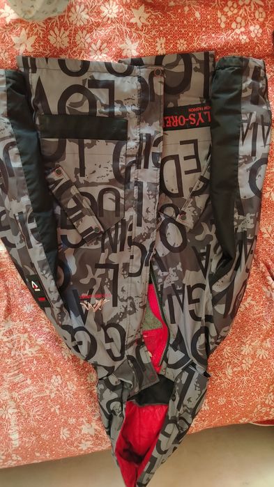 Продам 3 куртки на мальчика