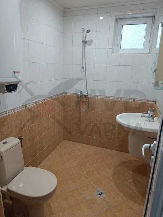 Дава се под наем двустаен апартамент във Възраждане 1! 21871502