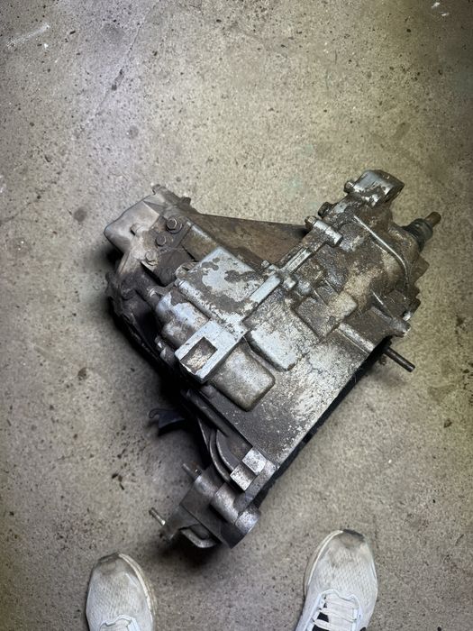 Ваз 2115 2 коробки не рабочие для запчасти