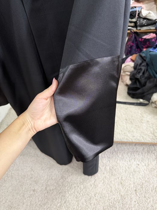 Roba avocat , bumbac negru