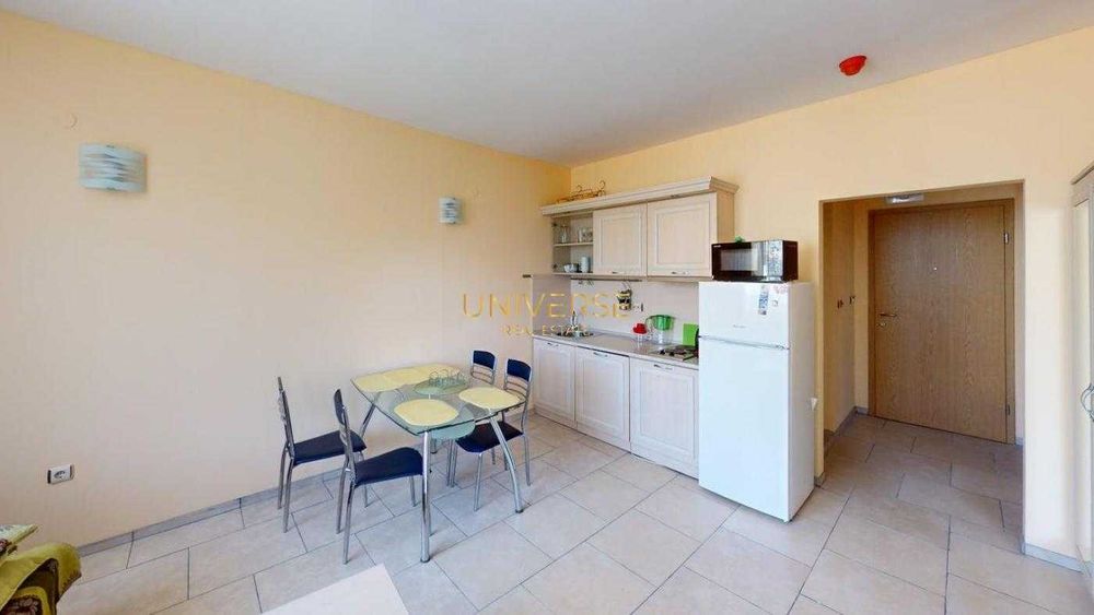 Продава се Двустаен апартамент в к.к. Слънчев бряг - 61 кв.м за 1181 €/кв.м - Снимка #4