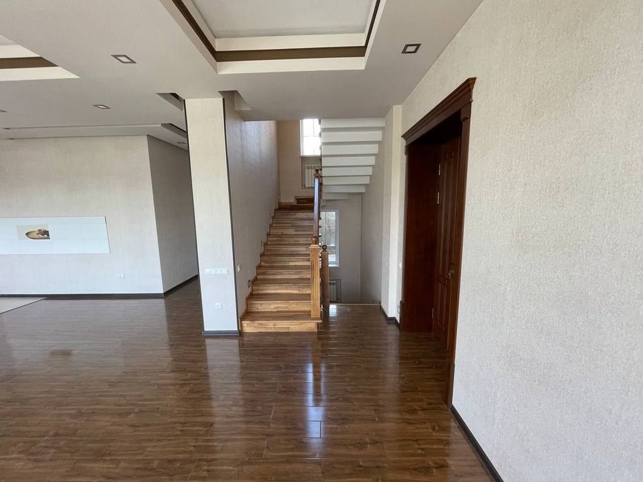 Дом парвоз уч кахрамон, 7соток, цена 235000 у.е