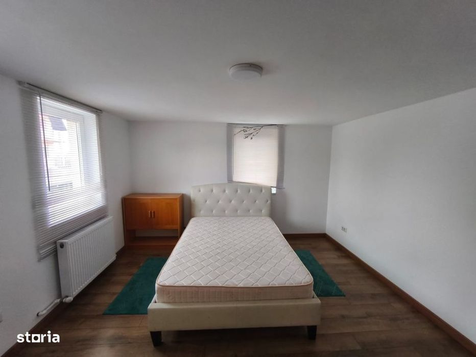 Casa individuala 5 camere, 500mp teren, Radauti