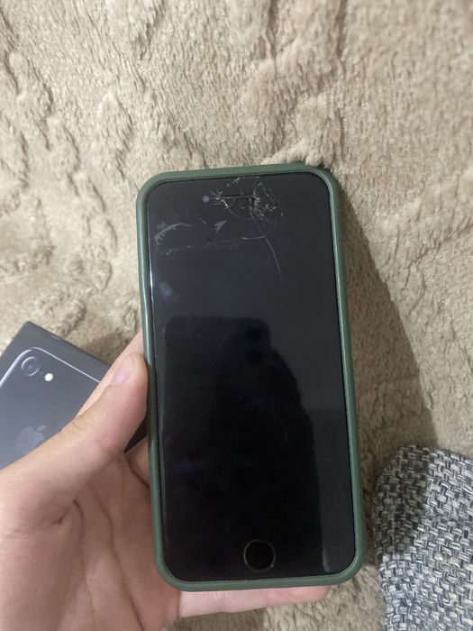 Iphone 7 с коробкой