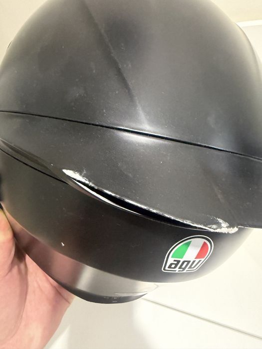 Шлем для мотоцикла AGV с гарнитурой Sena