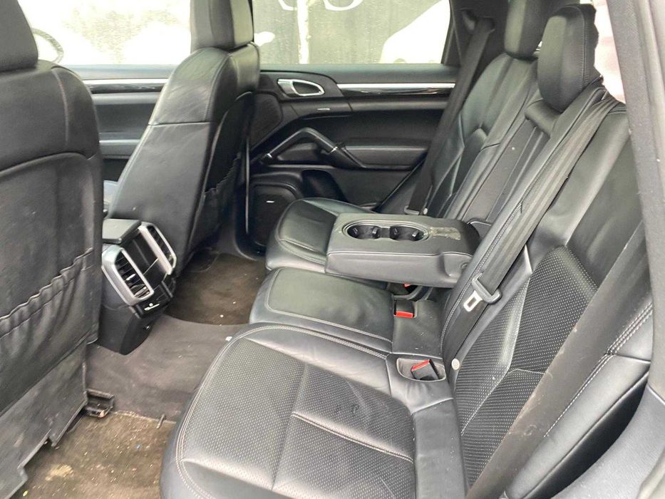 DEZMEMBREZ Porsche Cayenne 92A 3.0 Motor Cutie Bara Far Usa Haion
