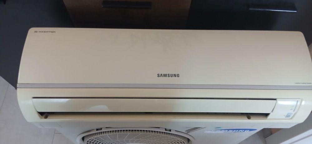 Климатик Samsung 12ka работещ