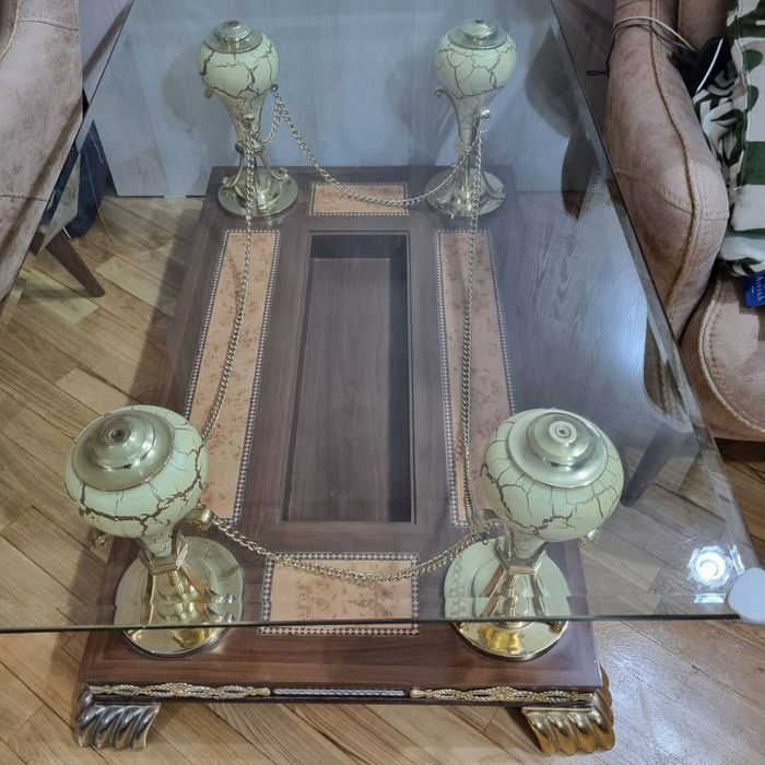 Продаётся журнальный стол