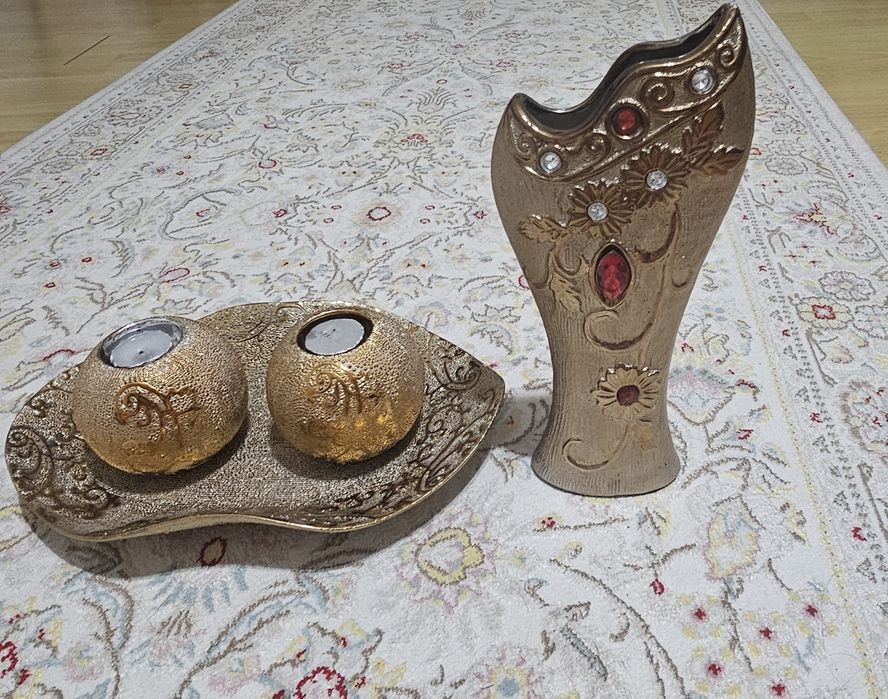 Продам вазы для цветов разные