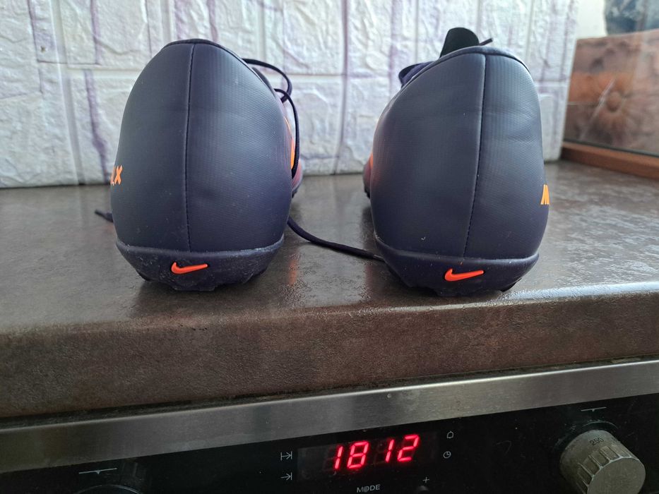 мъжки стоножки,футболни кецове,спортни обувки,Nike Mercurial,найк,44,Нови!