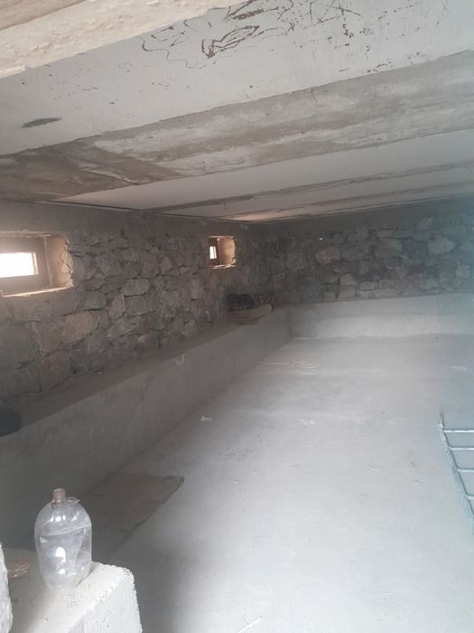 Farxod sabxoʻz 2017 katej tepasida yer uchaskasi  sotiladi