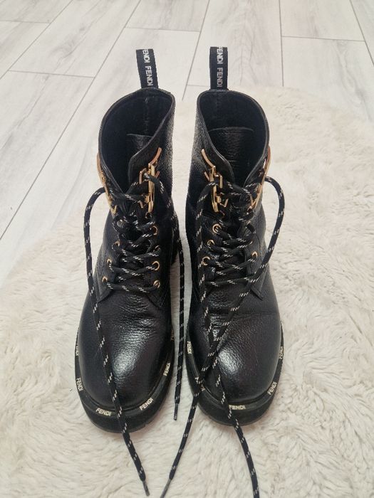 Дамски боти Fendi